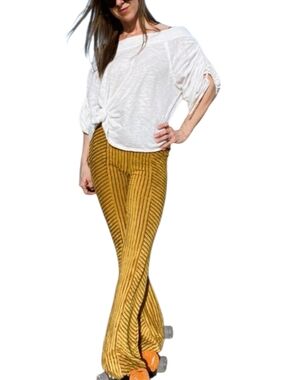 Free People Slim Pull-On Velvet Flare Trousers Sz M